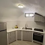Διαμέρισμα Lamar Cave House *